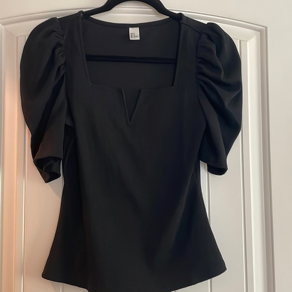 Black Puff Sleeve Top - Picture 1 of 2
